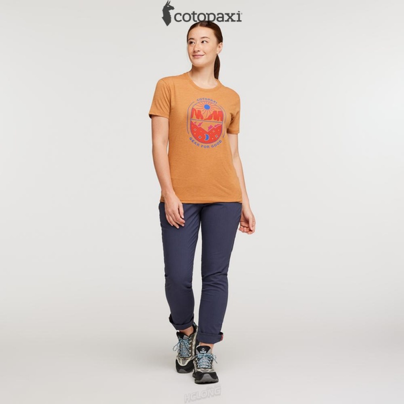 Cotopaxi Day and Night T-Shirt Saddle | ND11-J1-MY