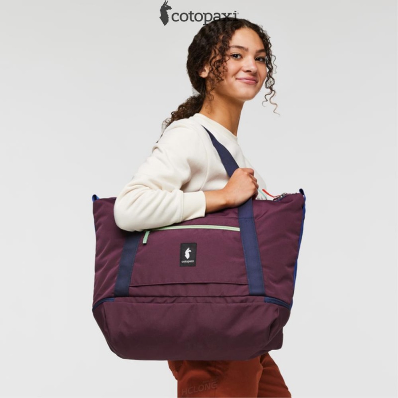 Cotopaxi Viaje 35L Weekender Bag - Cada Día Wine | RQ07-X4-MF